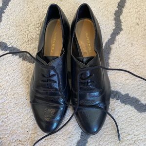 Saks Fifth Avenue women’s oxfords size 7.5